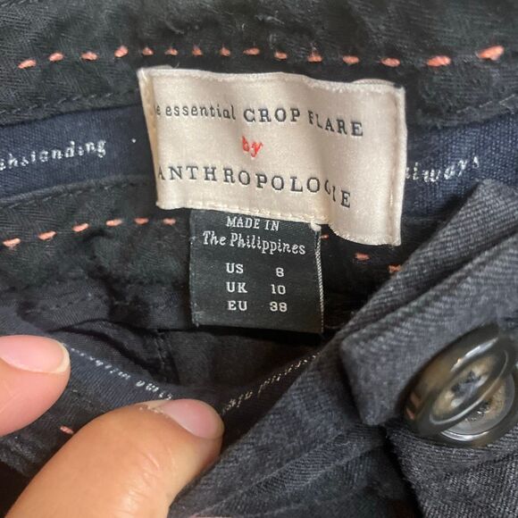 624. Anthropologie “The essential crop flare” black size 8 - Picture 7 of 9